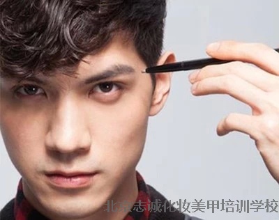 韩国男星化妆,男士化妆教程之--男士修眉,化眉方法